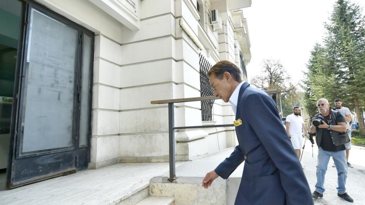 radu-mazare-soseste-la-sediul-iccj_9007680_16260000