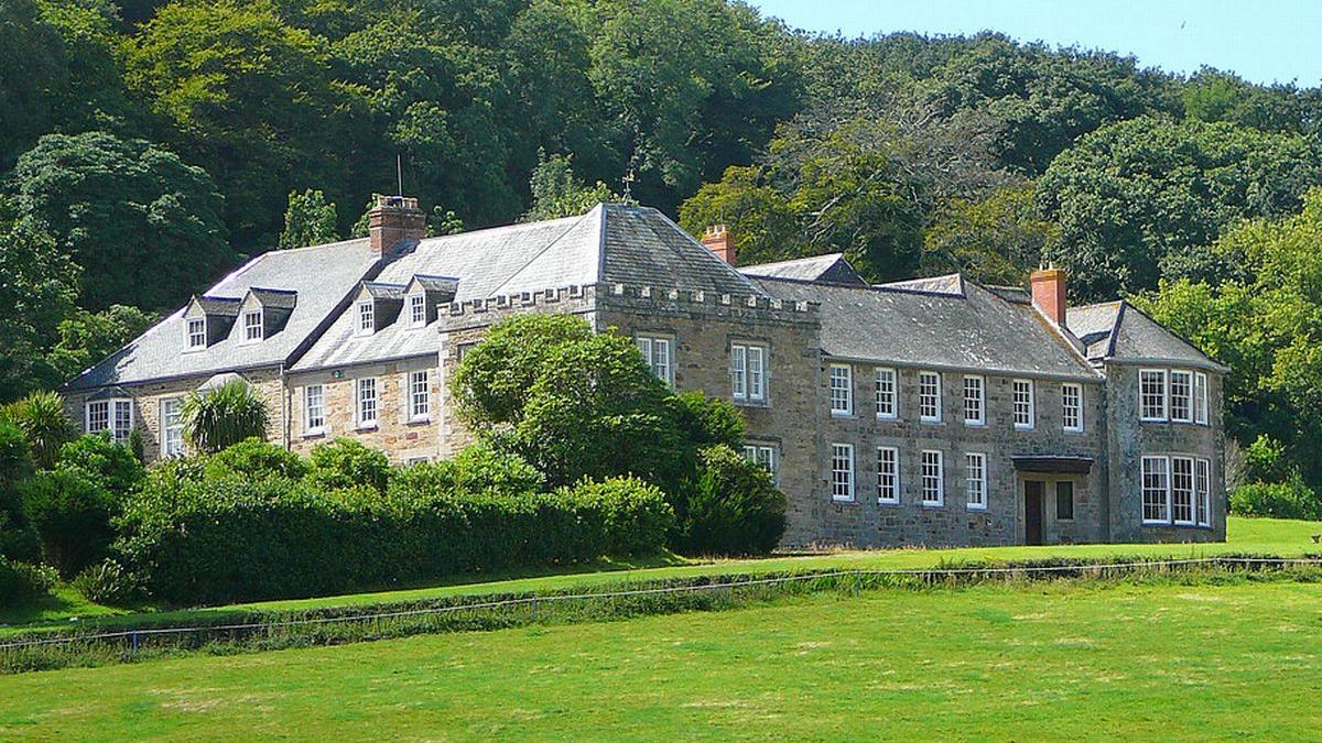 domeniul-helston--mostenit_30454500