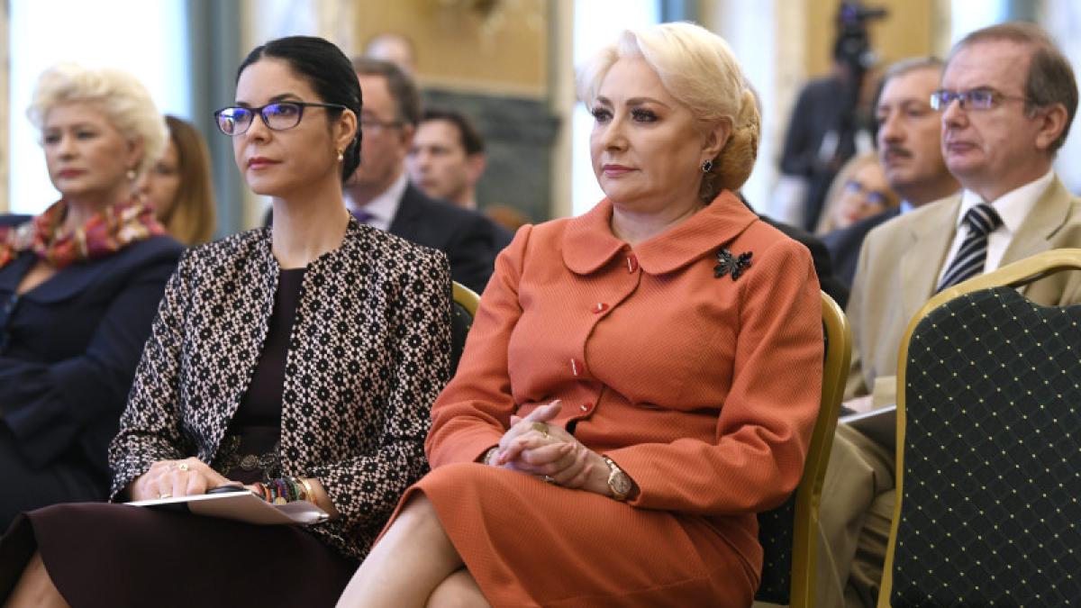 dancila-birchall_77330000