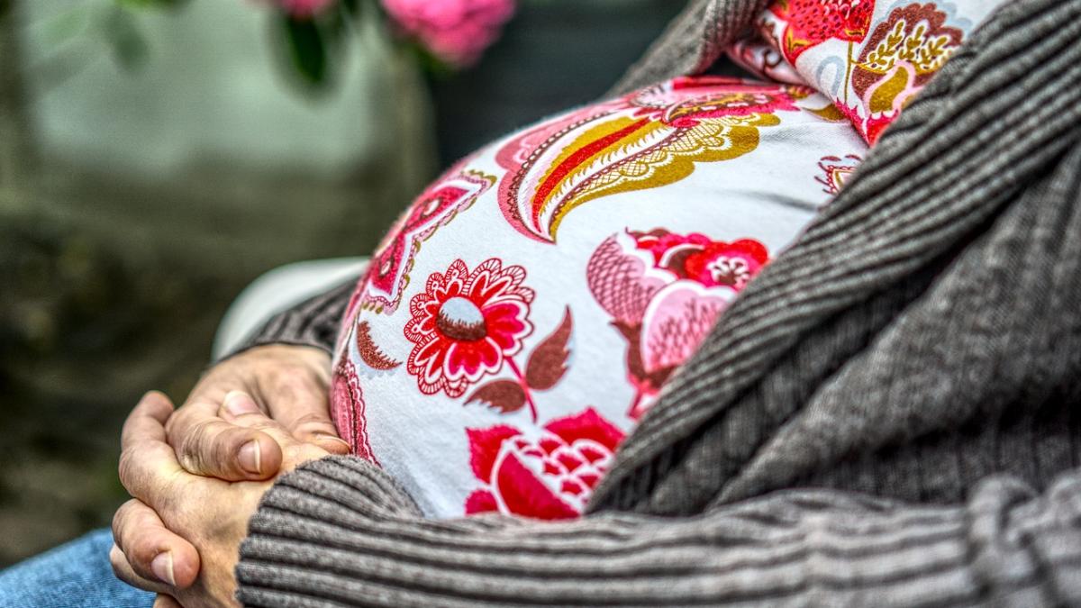 femeie-insarcinata_51448600