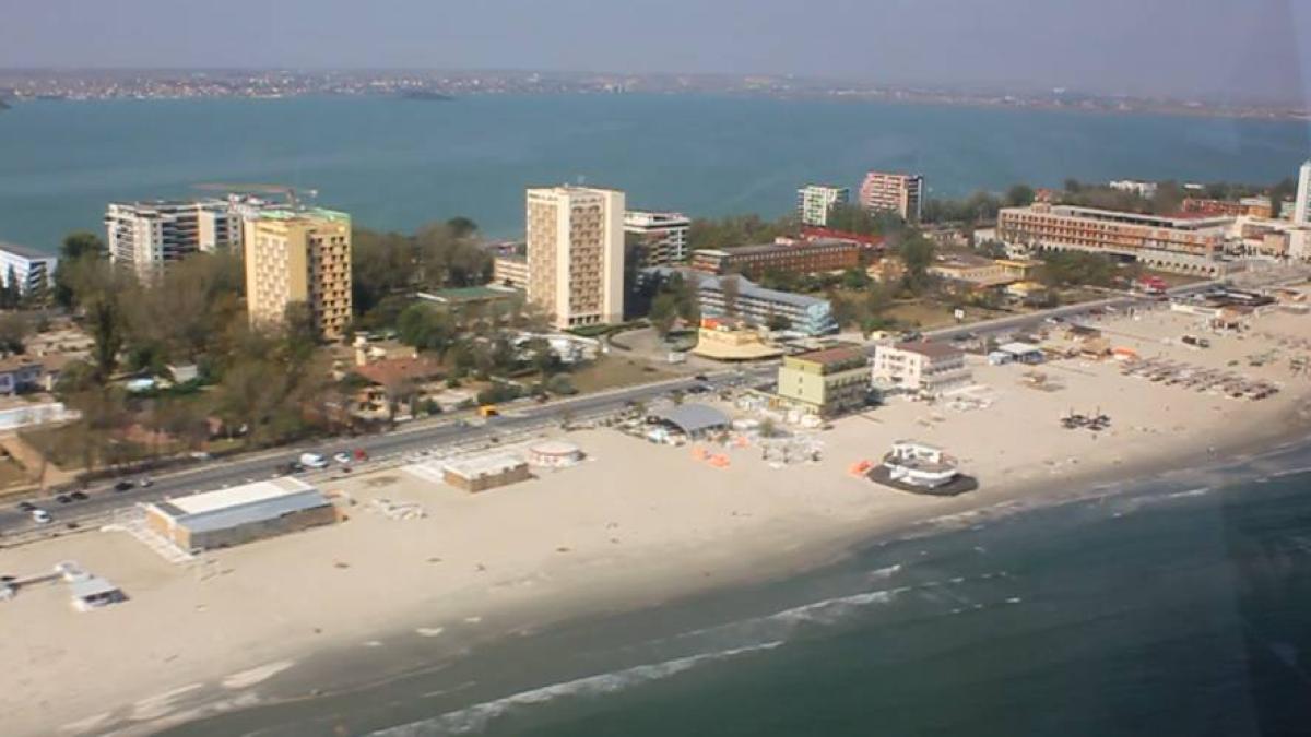 marea-neagra-litoral_79943200