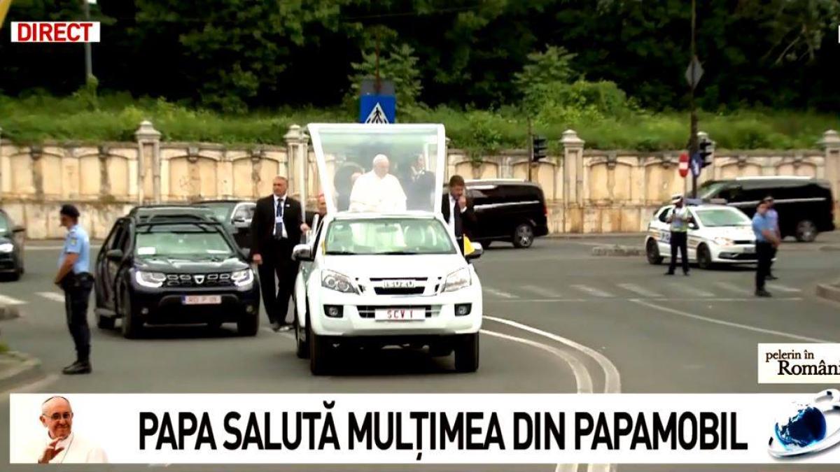 papamobil-isuzu_08572100