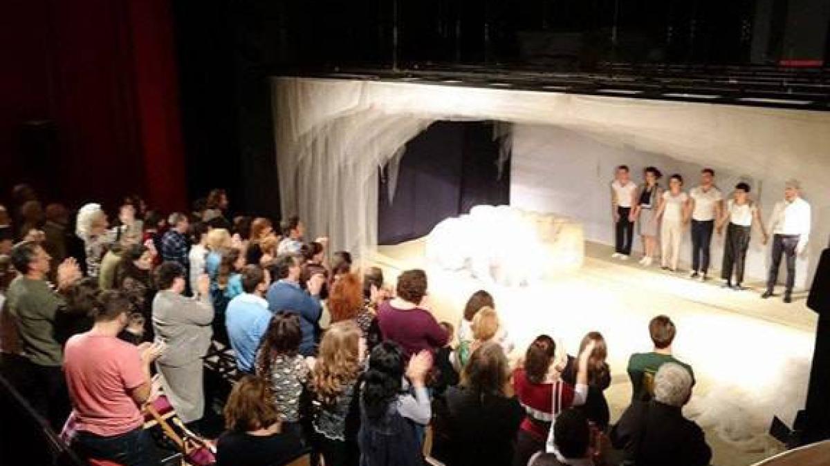 teatrul-anton-pann-valcea_77625700