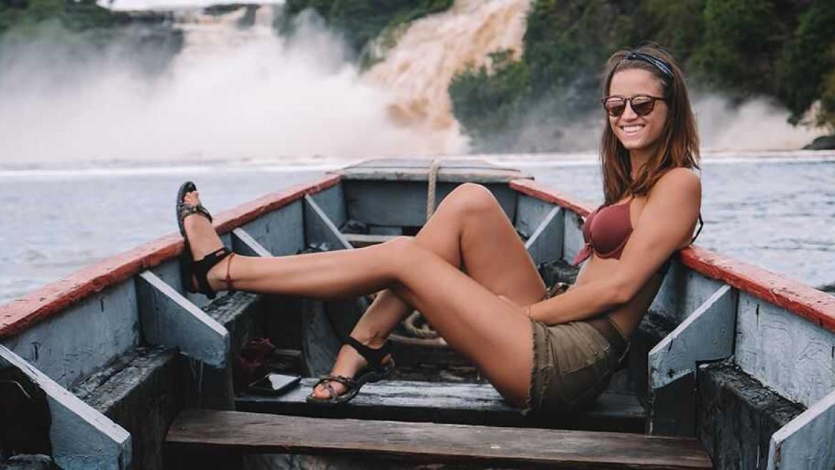 lexie-alford_90779600