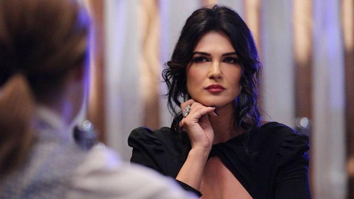 monica-barladeanu_17701300