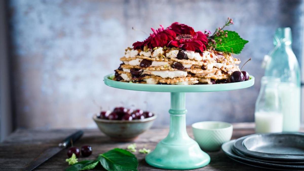 prajitura-cu-visine_85239100