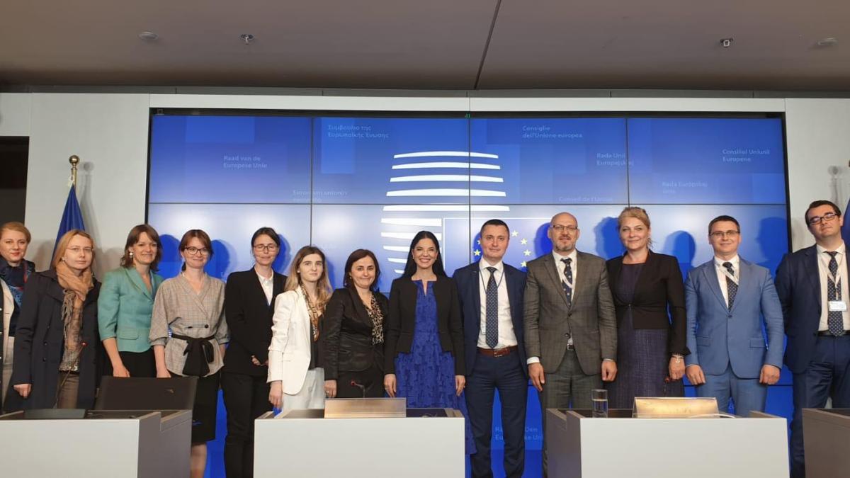 ana-birchall-jai-sursa-facebook_47127600