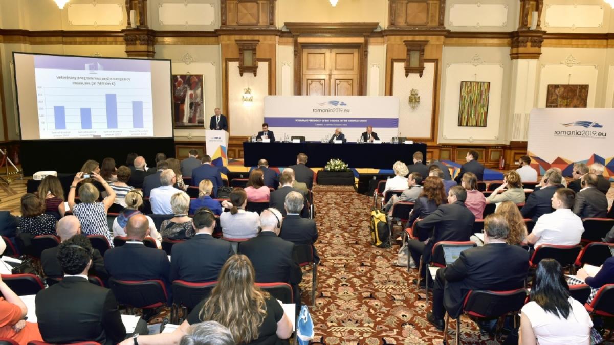 madr-conferinta_14728000