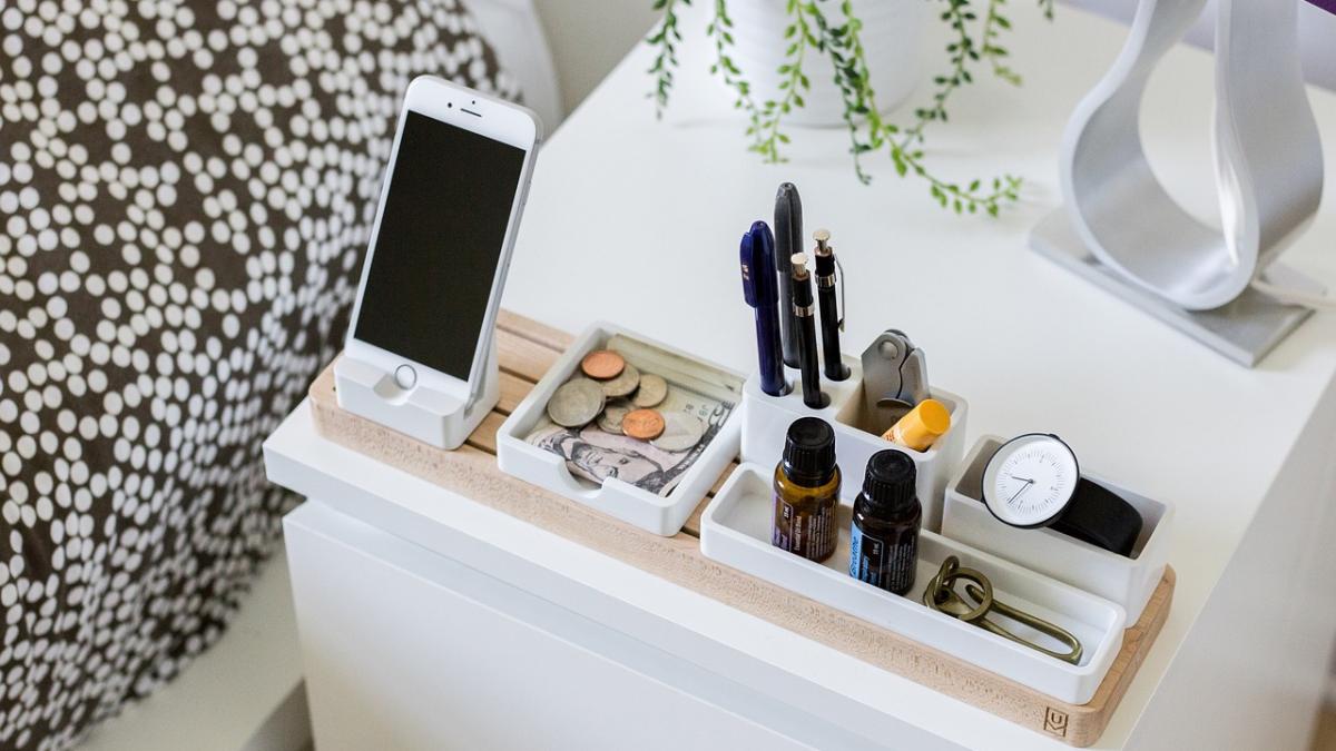 telefon-dormitor-noptiera_31742900