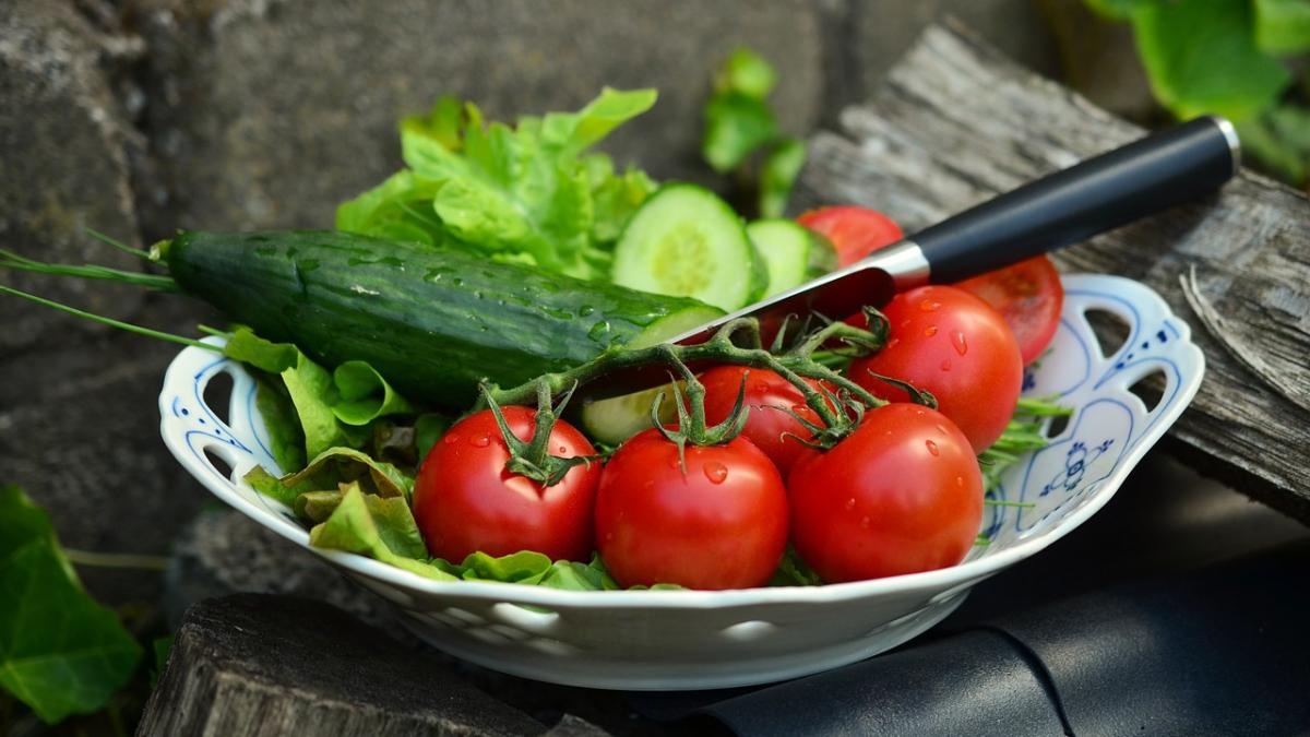 rosii-castraveti_51941700