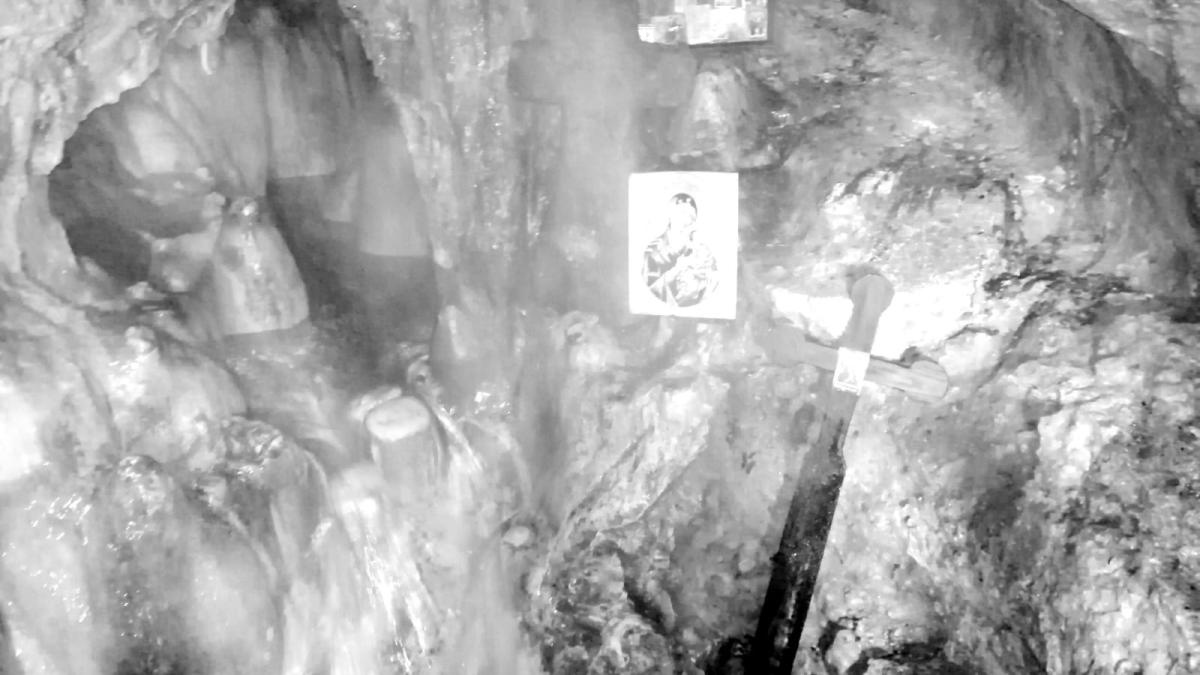 altar-pestera-home_97354800