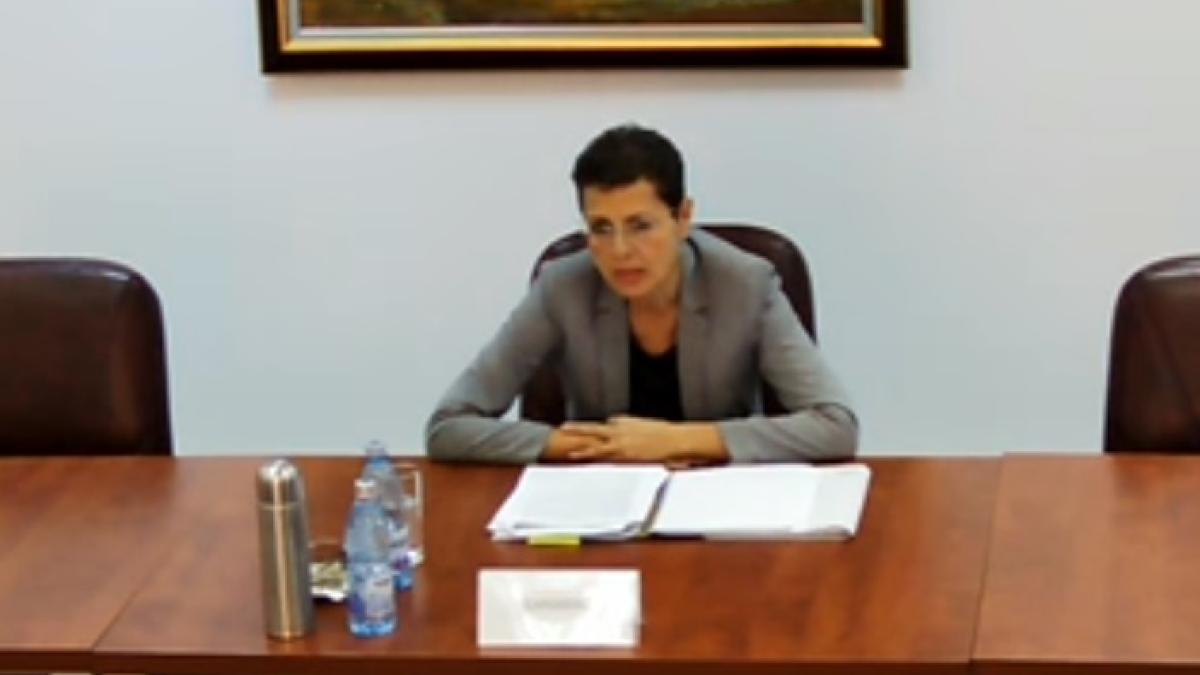 adina_florea_23703300