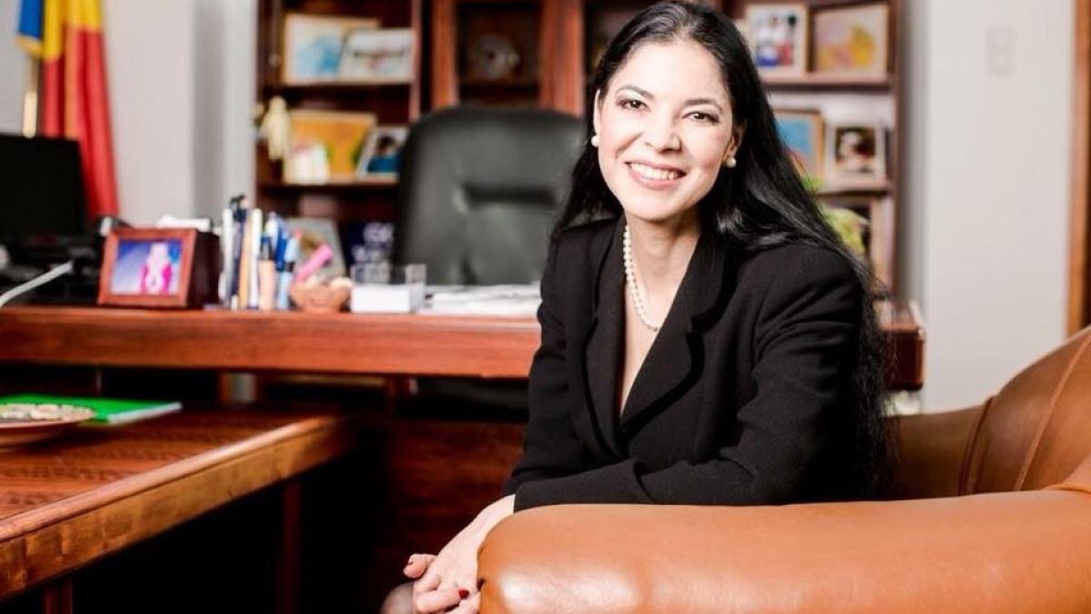 ana_birchall_50420600