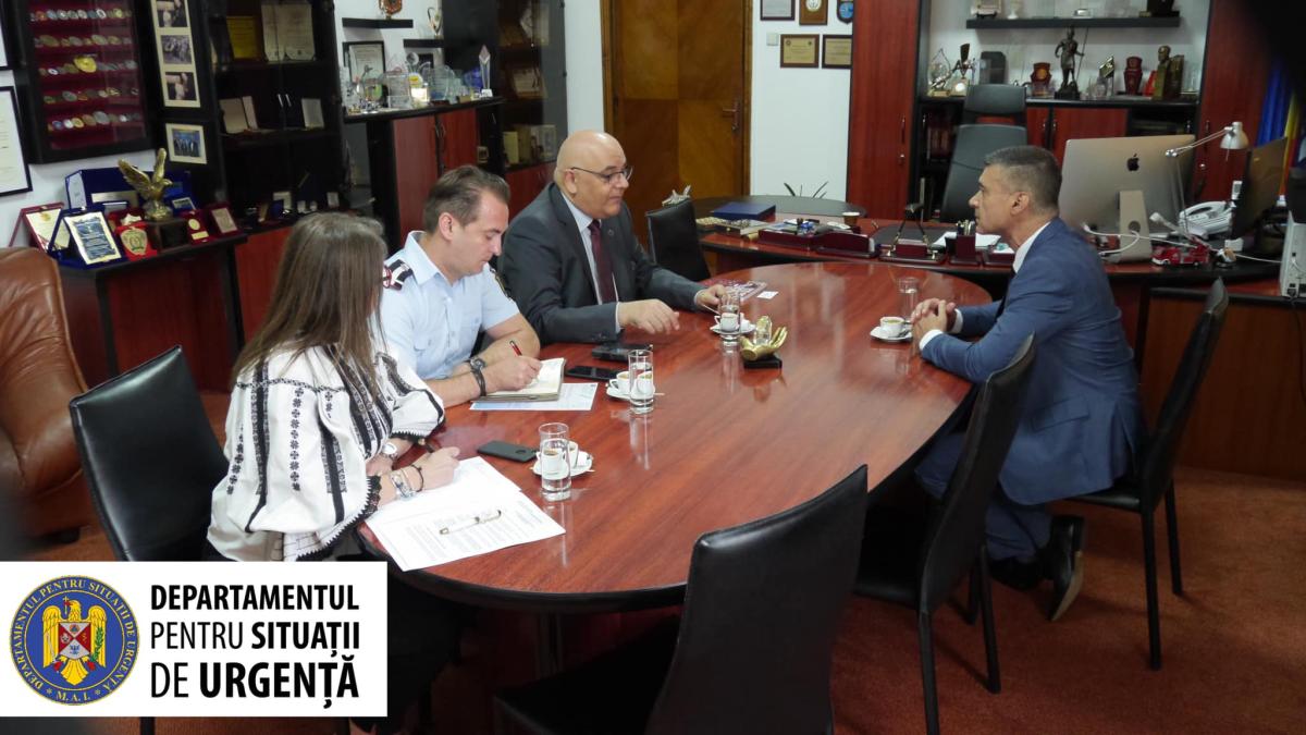 raed-arafat-david-saranga_00543800