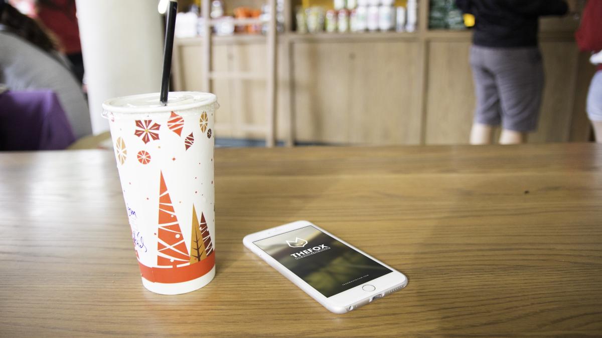 telefon--smart-phone-655109_1920_21205400