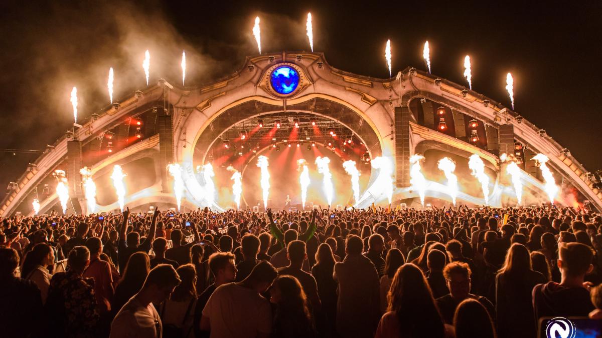 neversea2018_0709_003519_3775_nc_93303600