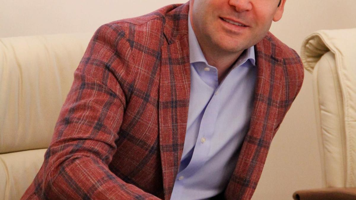 robert_negoita_28276100