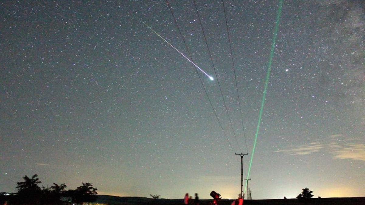 poza-meteor-stralucitor_93753000