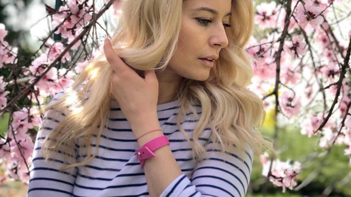 laura-cosoi_87915500