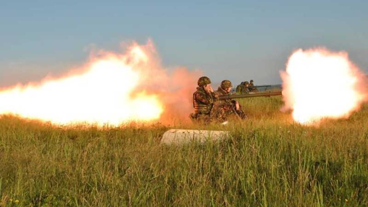 militari_atac_pluton_lansator_09070800