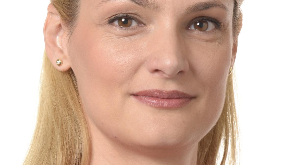 ramona_manescu_79975300