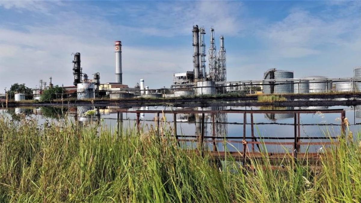 rafinaria-vega-batal-1_20698300