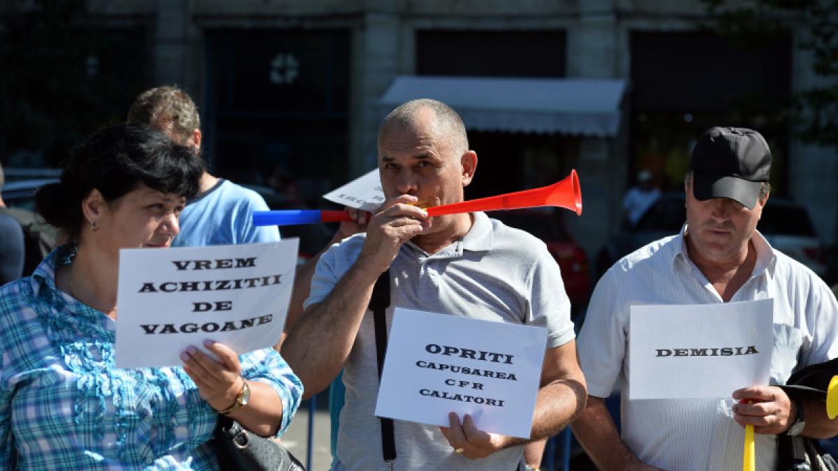 protest-cfr-ministerul-transporturilor_45297900