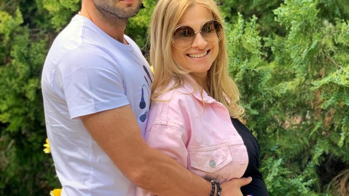 mihai-morar-si-sotia_32571100