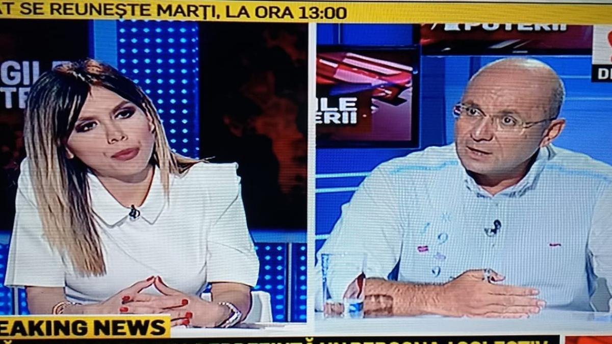 denise-rifa-gusa_30113000