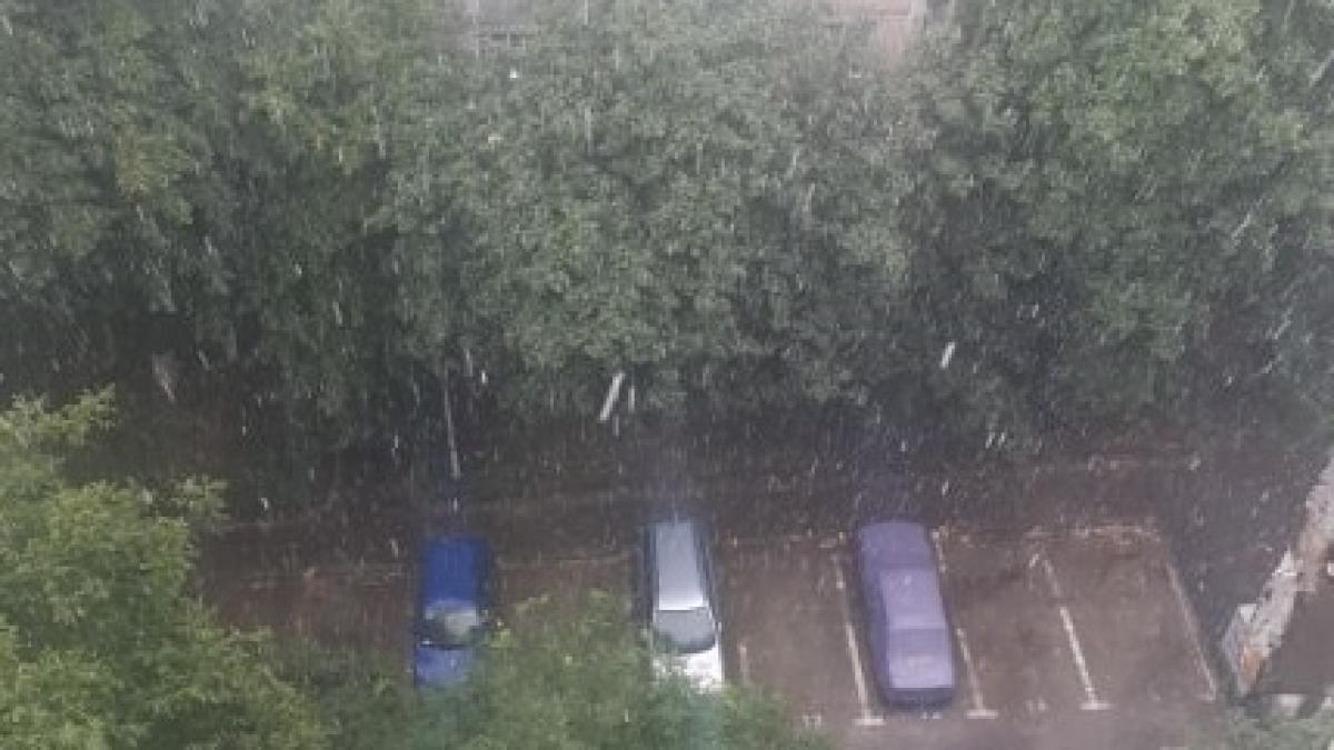 ploaie-cu-piatra-bucuresti_65761700