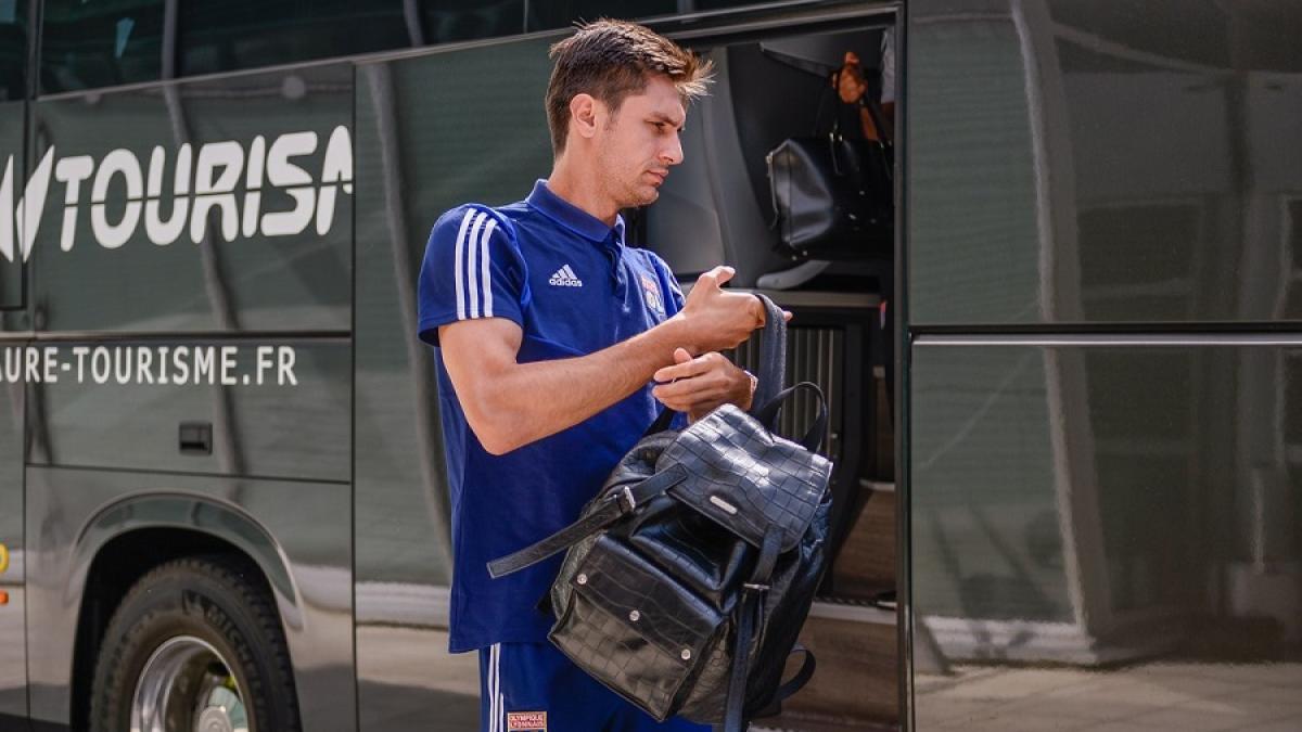 tatarusanu_olympique_lyon_04323400