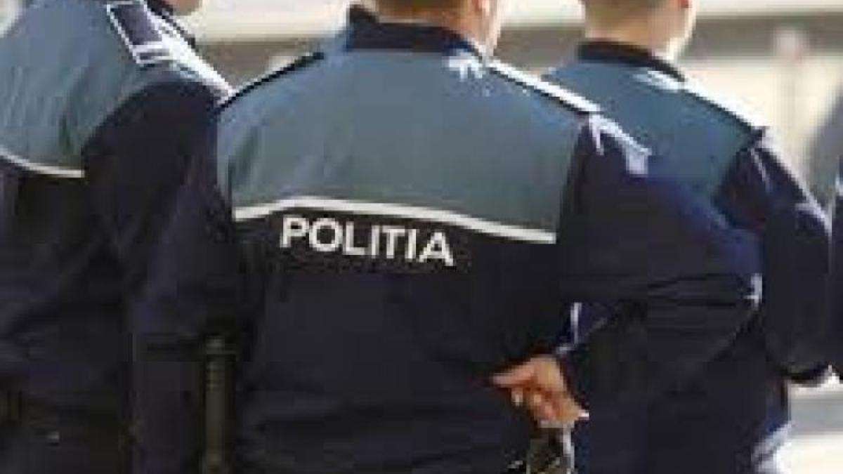 politisti_07910300