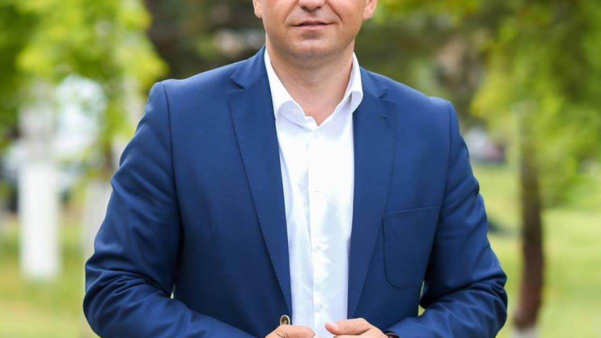 andrei-nastase_36961400