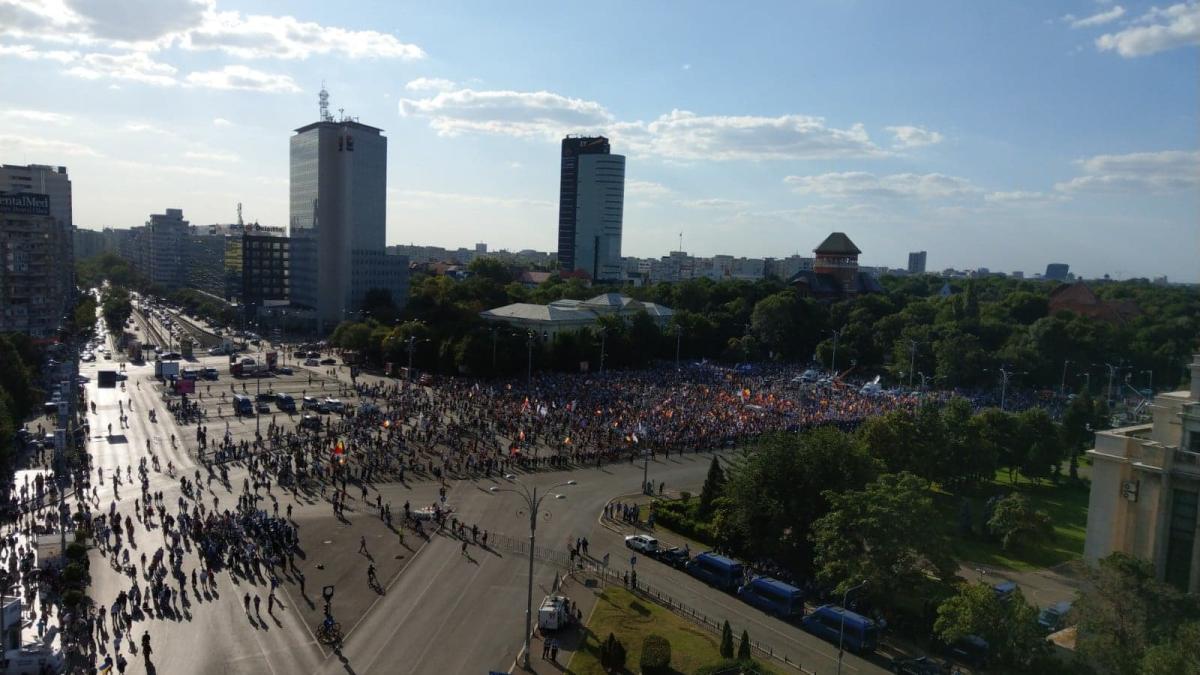 38902132_449893395420365_7584654628302618624_n_66244600