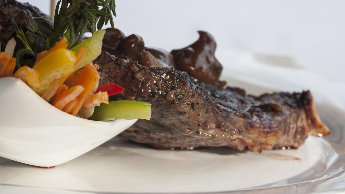 dieta_carne_legume_18921200