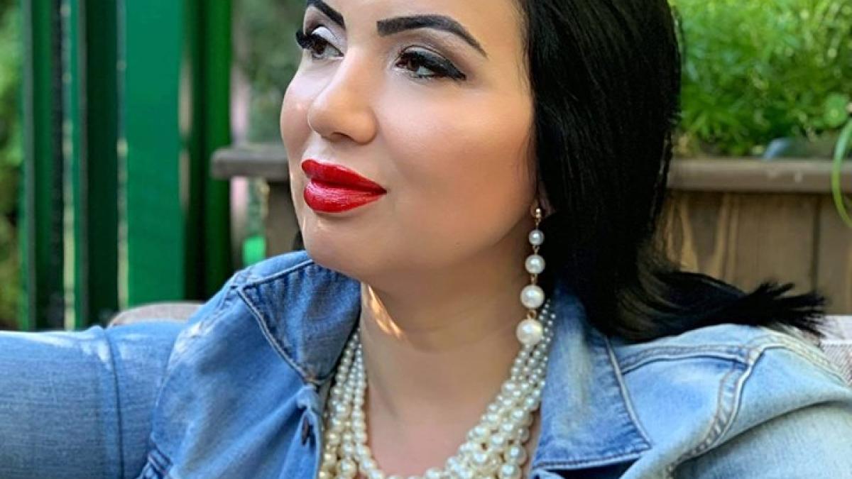 adriana-bahmuteanu1_74277900