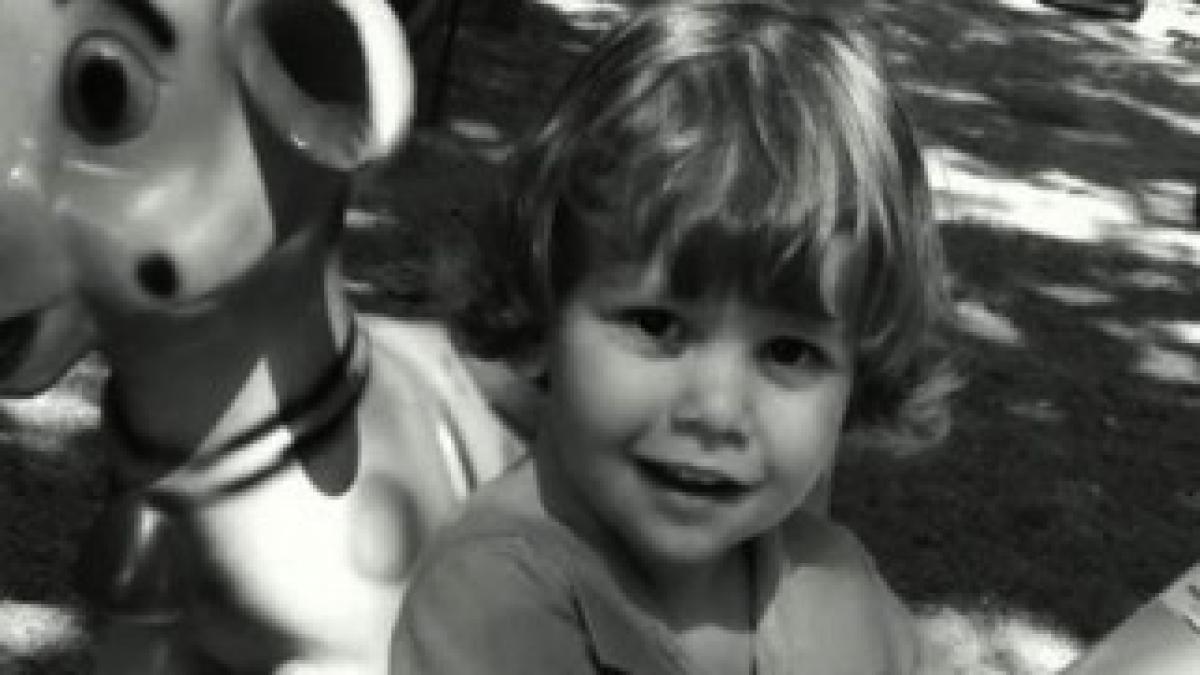 protestul-in-memoria-lui-ionut-anghel-baietelul-ucis-de-maidanezi-aprobat-pentru-luni-la-ora-18-00-in-parcul-izvor-18461670