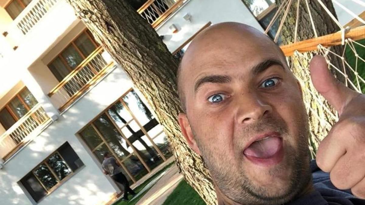 cosmin-selesi_13121900