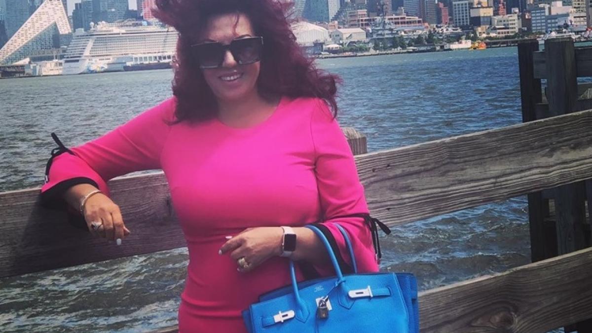 carmen-harra_03941300