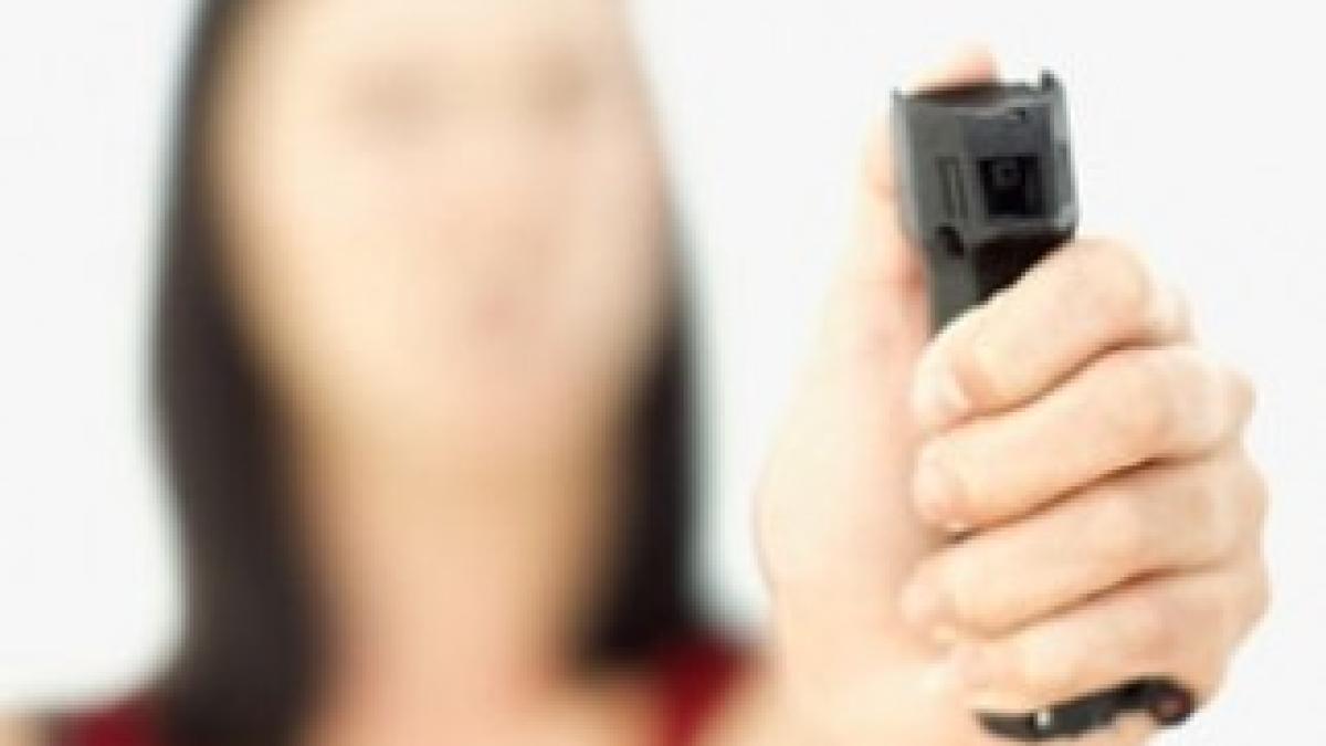 e2c6d124b437ce4f_pepper-spray