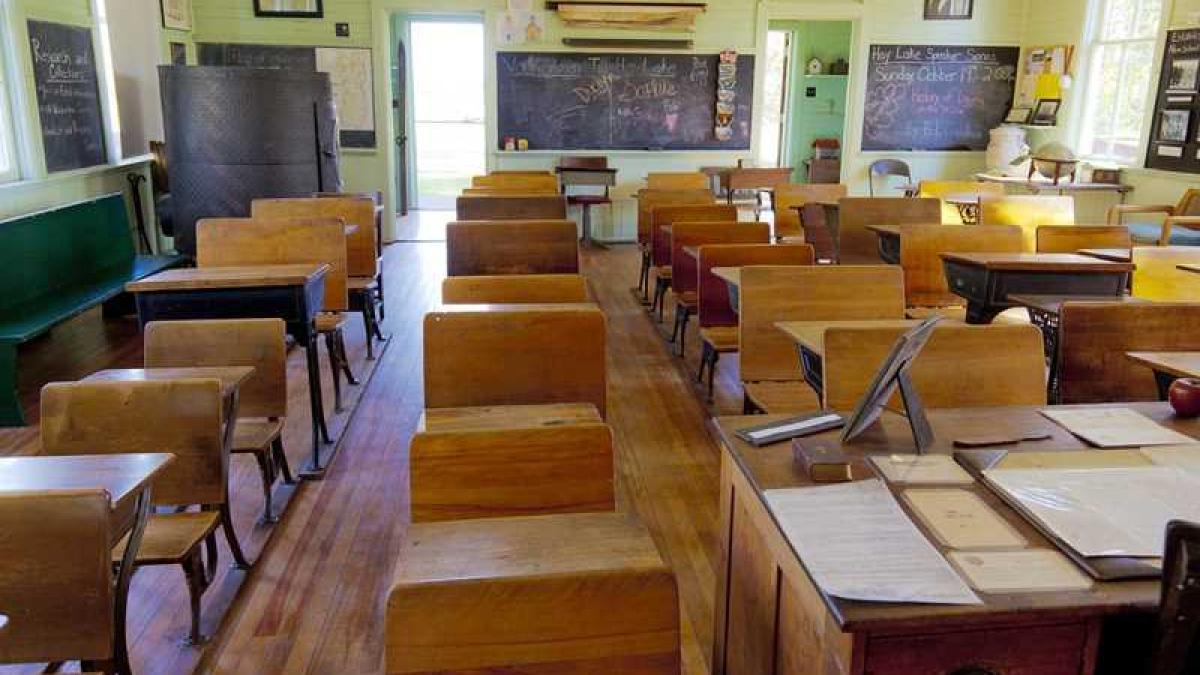 clasa_elevi_scoala_test_examen_01633500