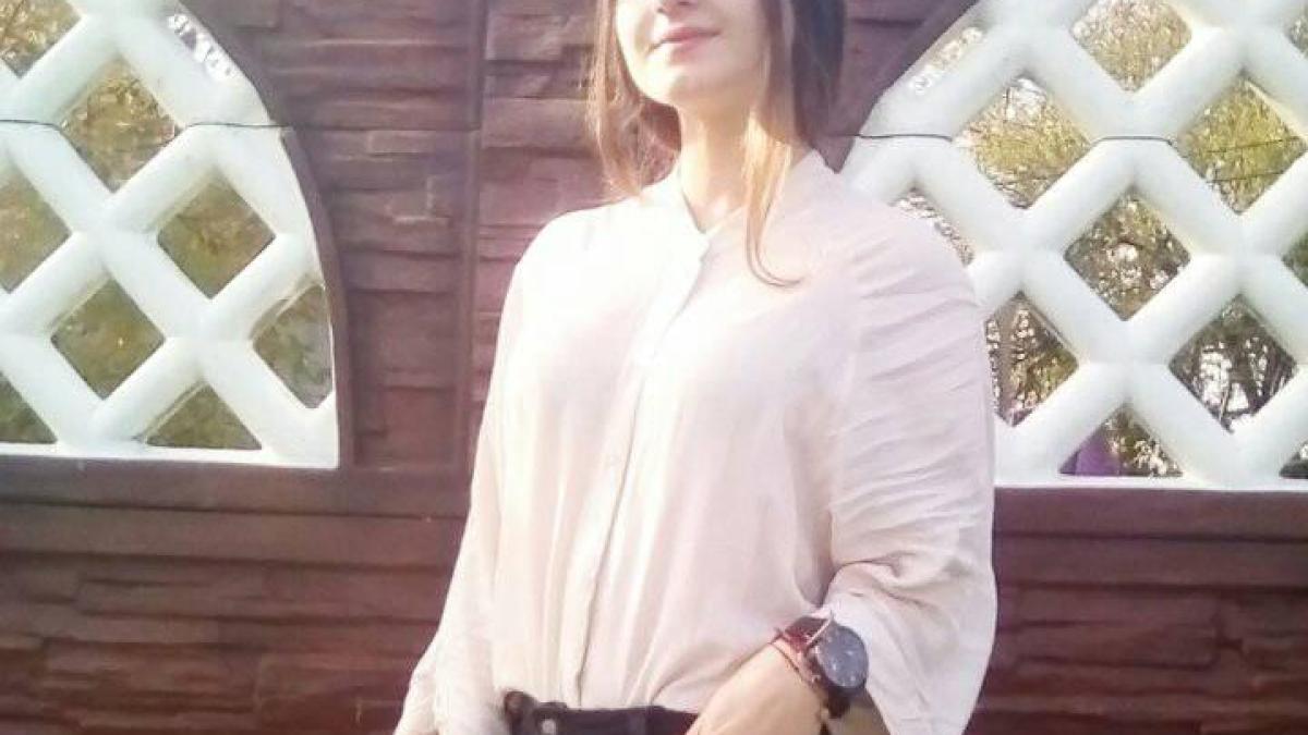 alexandra-macesanu-1_99063800