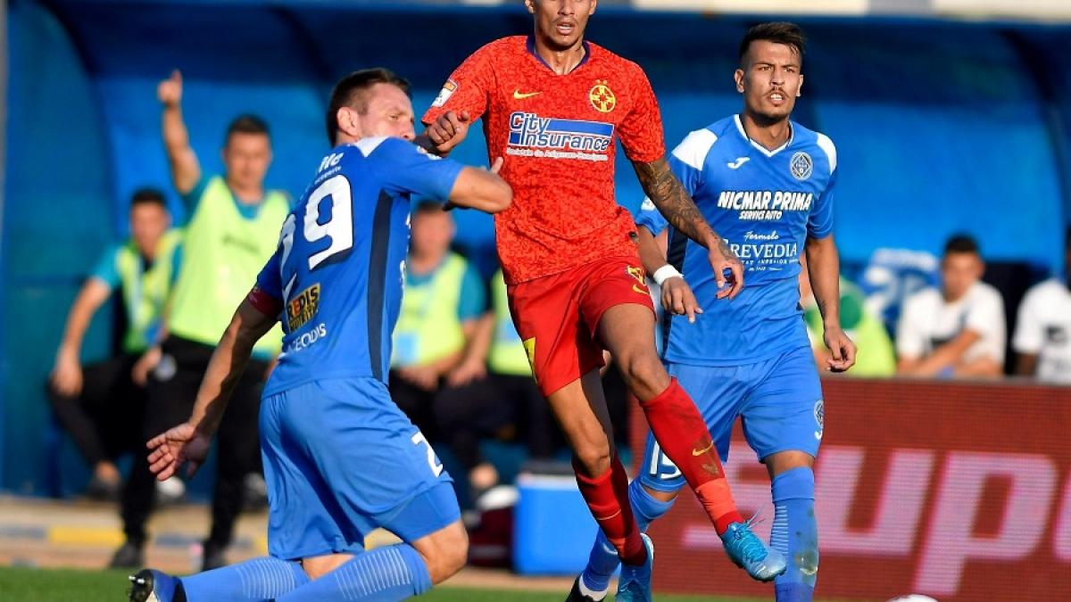 coman_fcsb_meci_academica_fb_67671600