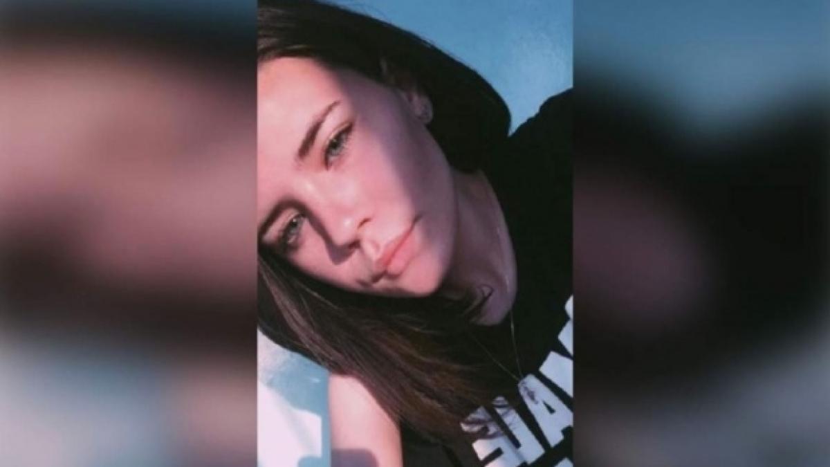 andreea-clara-de-14-ani-din-bacau-a-fugit-de-acasa-dupa-ce-s-a-certat-cu-mama-ei-din-cauza-unei-617017_71601600