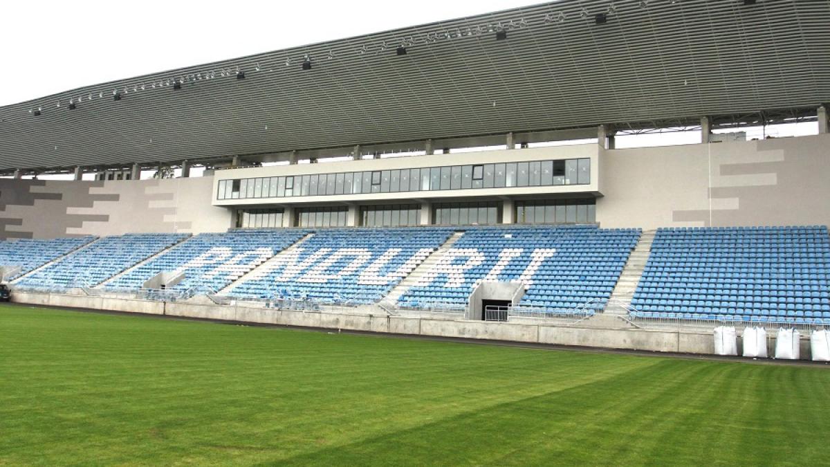 stadion_targu_jiu_pandurii_13121300