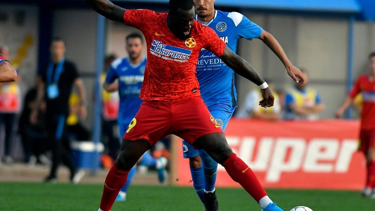 harlem_gnohere_fcsb_academica_fb_82311100