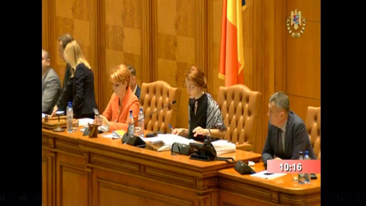 camera-deputatilor_19253100