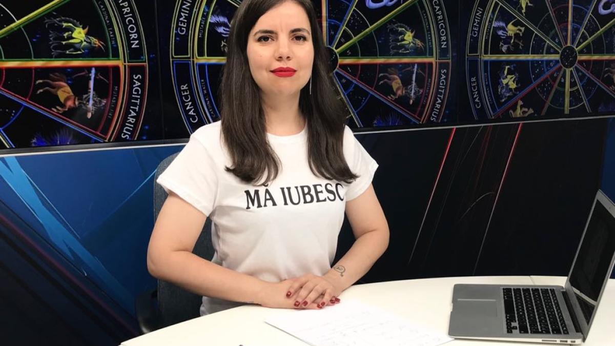 astrolog_daniela_simulescu_23611800