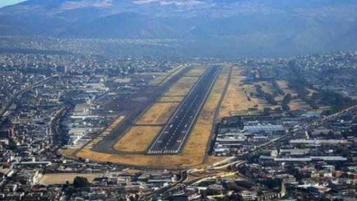 aeroport_ecuador_70039600