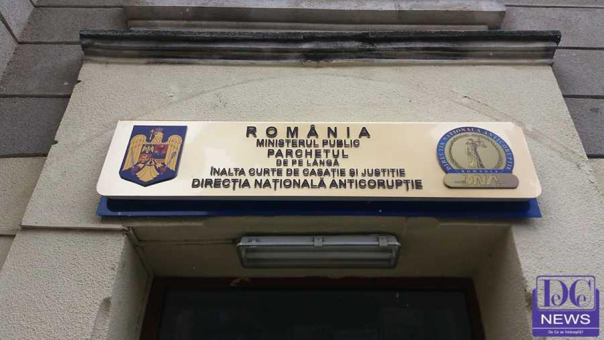 dna_12_parchet_79515500